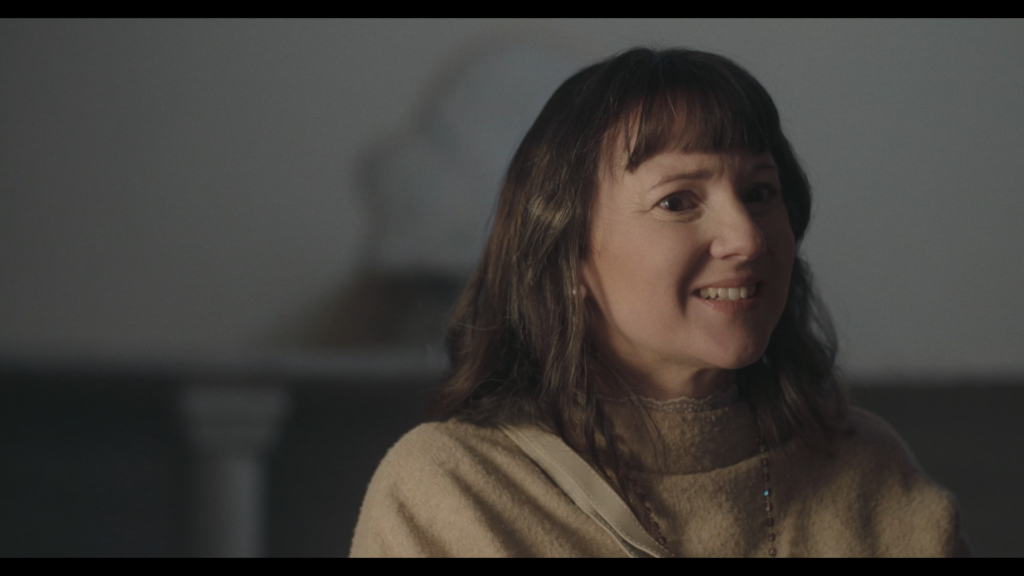 Bea confesando sus pecados (cortometraje Limpieza de pecados, Miguel A. Marqués)